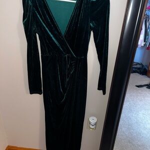 Elegant Green Velvet Dress